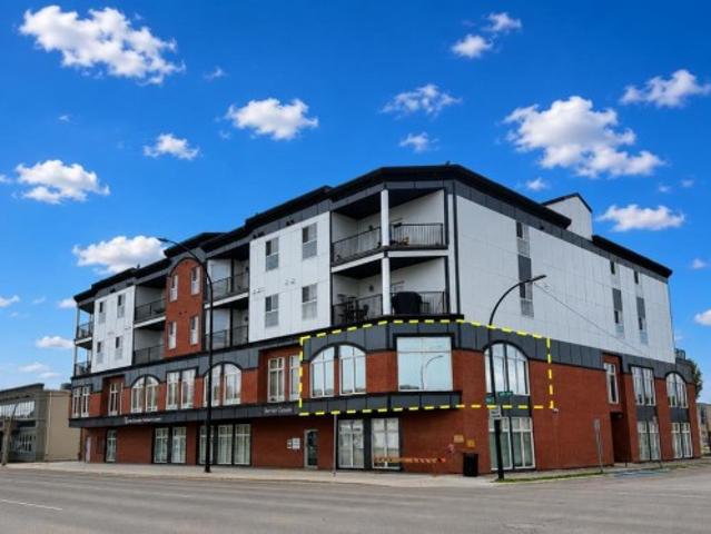 Commercial for rent in Alberta
