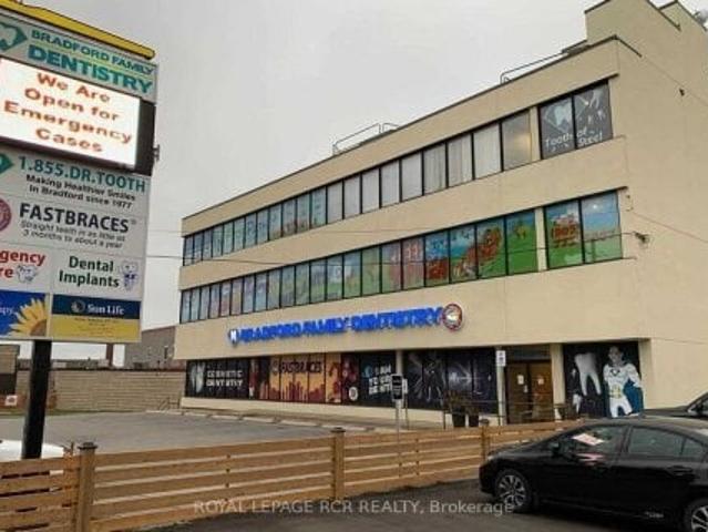 Office for rent in Bradford West Gwillimbury, Ontario
