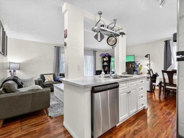 Condo for sale in Sunnyside, Calgary