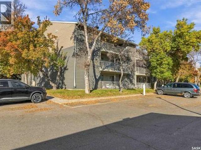 Condo for sale in Lakewood, Saskatoon