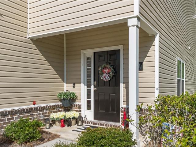 Townhouse for sale in The Commons, Richmond Hill