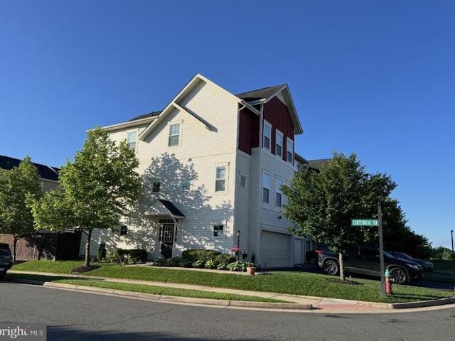 Townhouse for sale in Virginia
