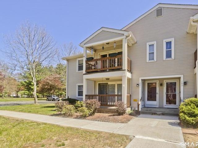 Condo for sale in Enfield, Connecticut