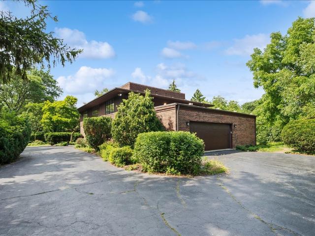 House for sale in Highland Park, Illinois