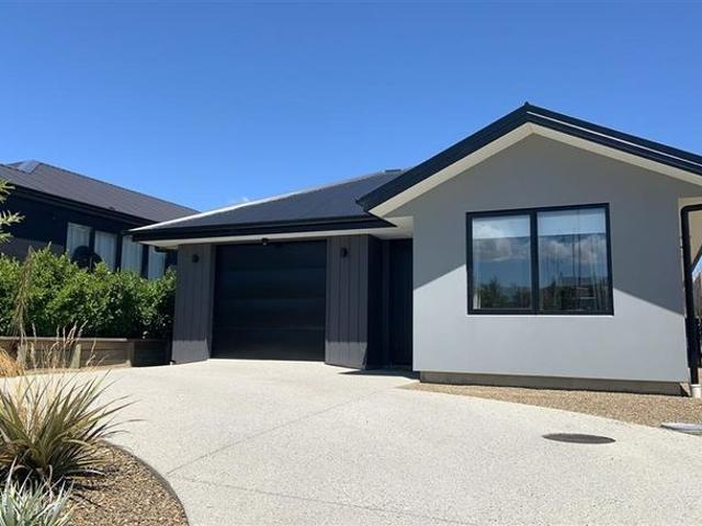 House for rent in Peninsula Bay, Wānaka