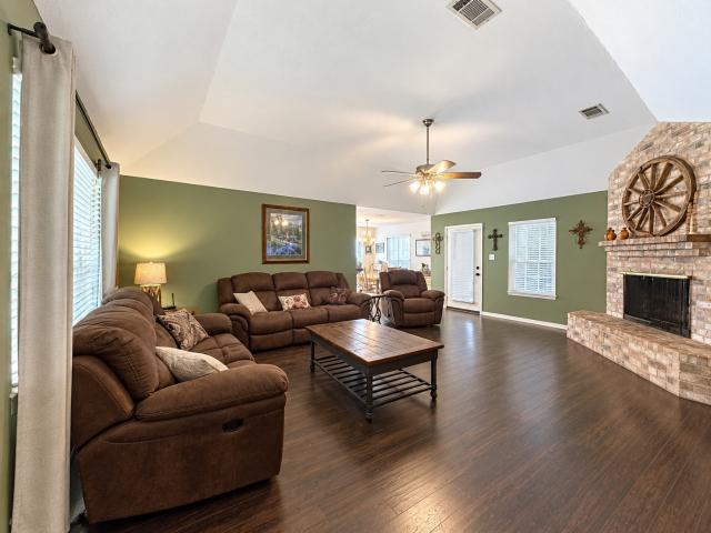 House for sale in Bellville, Austin County