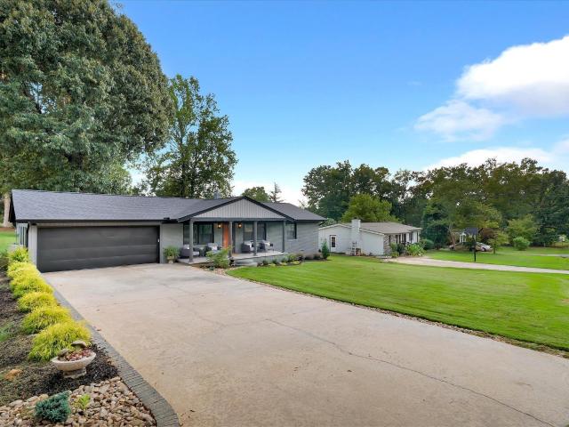 House for sale in Easley, South Carolina