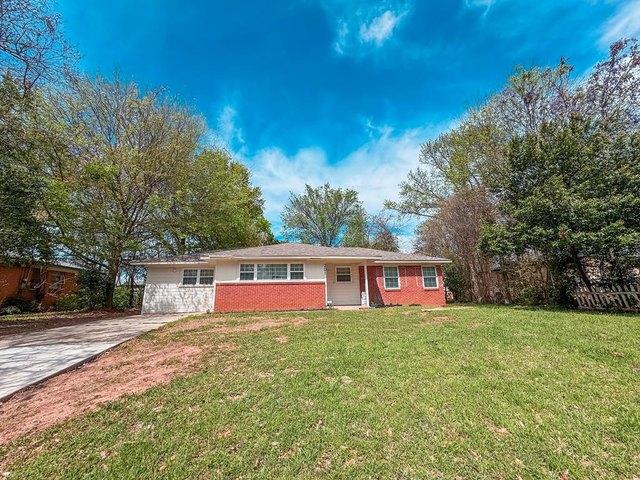 House for sale in Palestine, Texas