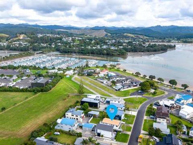 House for sale in Whangamata, Waikato