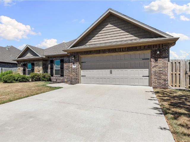 House for sale in Ark