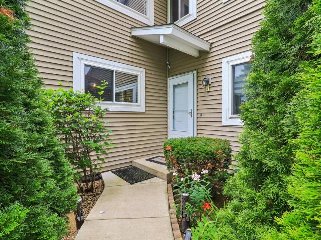 Townhouse for sale in Vernon Hills, Illinois