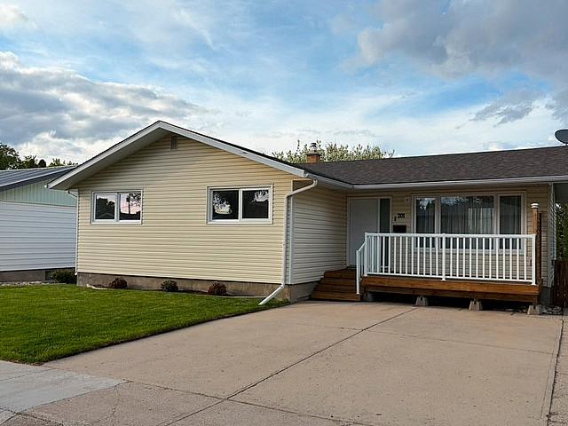 House for sale in Saskatchewan
