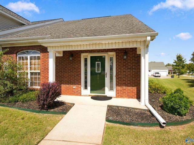 Townhouse for sale in Madison, Alabama