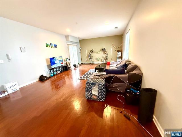 Condo for sale in Hudson, New Jersey
