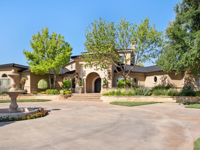 House for sale in Levelland, Texas