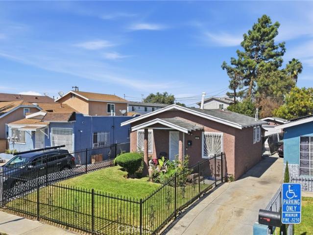 House for sale in Los Angeles, Los Angeles County