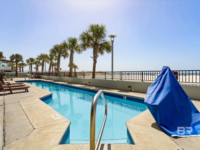 Condo for sale in Gulf Shores, Alabama