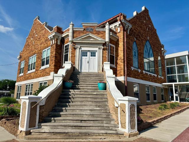 Commercial for sale in Ozark