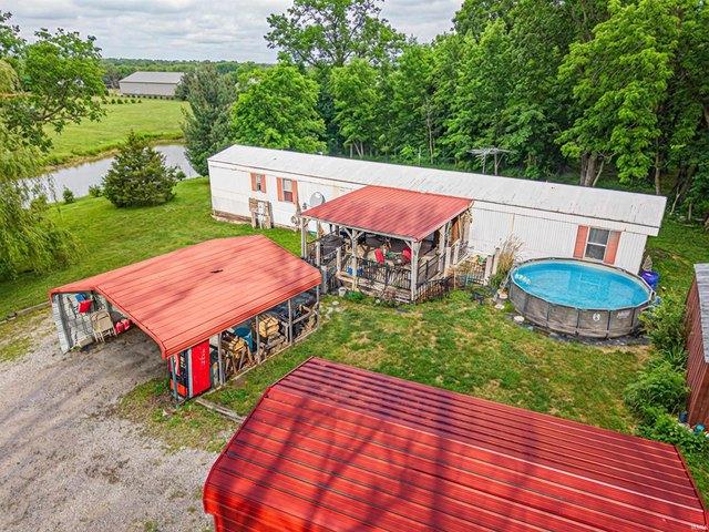 House for sale in Winslow, Indiana