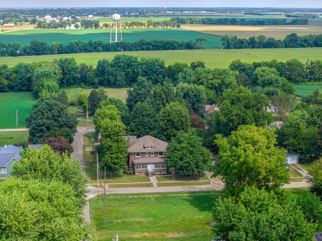 House for sale in Ridge Farm, Vermilion County