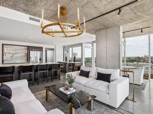 Condo for sale in Iowa City, Iowa