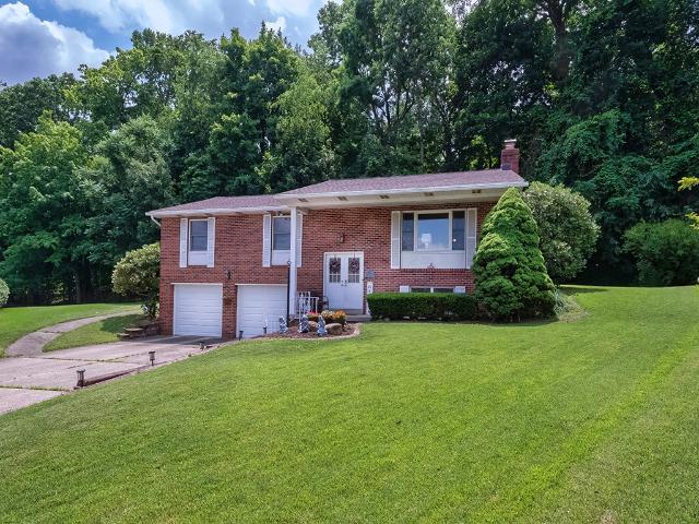 House for sale in New Kensington, Pennsylvania