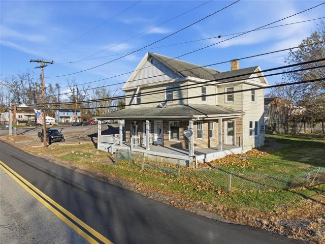House for sale in Adah, Pennsylvania