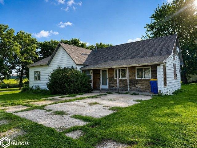 House for sale in Hanlontown, Iowa