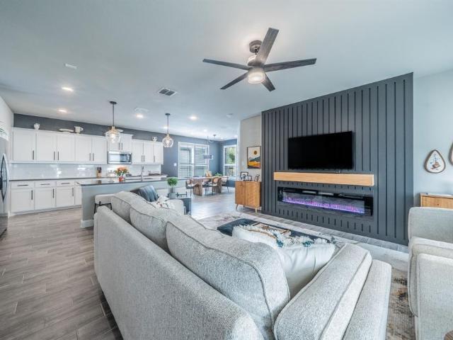 House for sale in Ellis, Texas