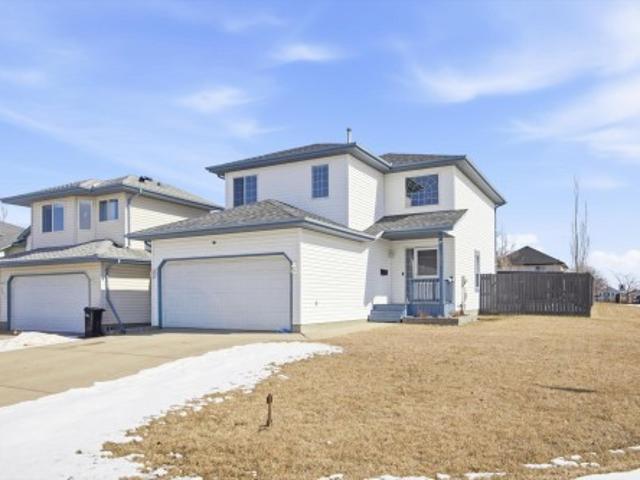House for sale in Sherwood Park, Alberta