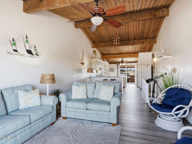Townhouse for sale in Atlantic Beach, North Carolina