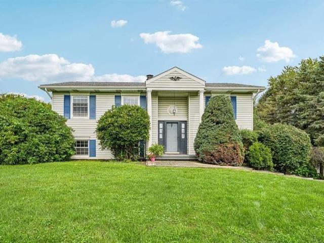 House for sale in Ellwood City, Pennsylvania