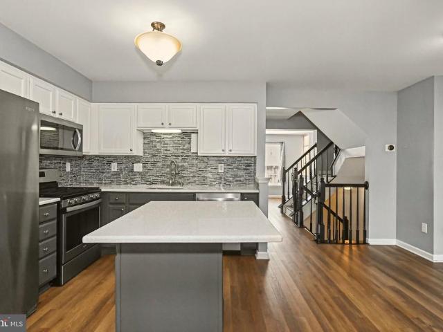 Townhouse for sale in Montgomery Township, Montgomery County