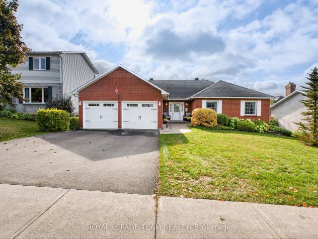 House for sale in Mississippi Mills, Ontario