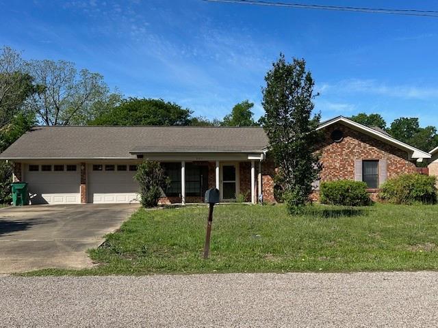 House for sale in Madisonville, Texas