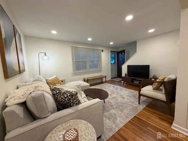 Townhouse for sale in Jefferson Park, Metuchen