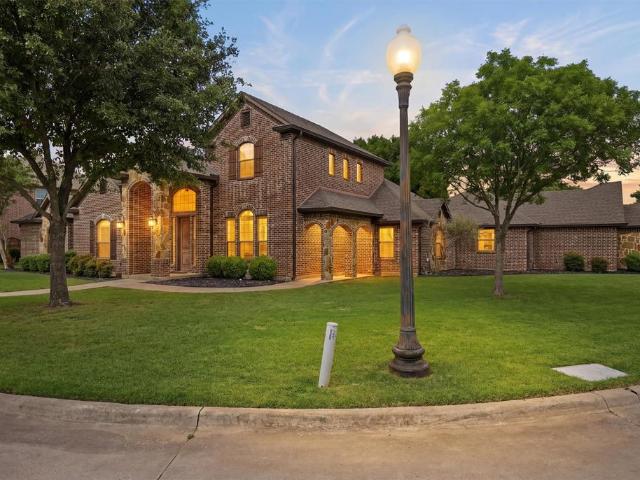 House for sale in Lindsay, Texas