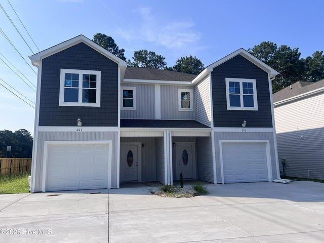 Townhouse for sale in Holly Ridge, North Carolina