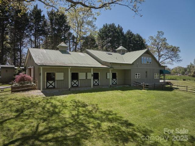 House for sale in Columbus, North Carolina