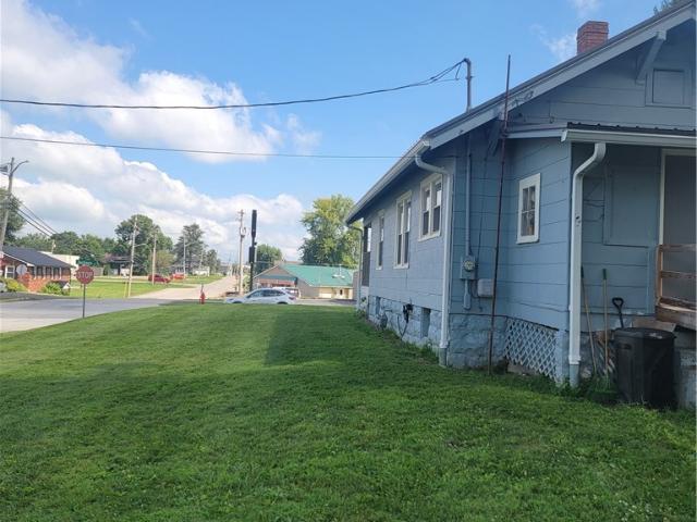 House for sale in Salem, Washington County
