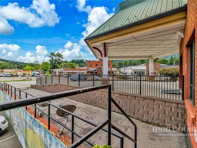 Condo for sale in West Jefferson, North Carolina