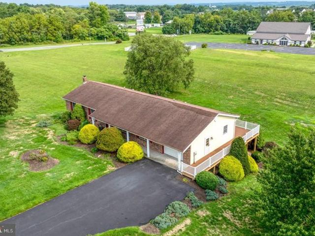 House for sale in Grantville, Pennsylvania
