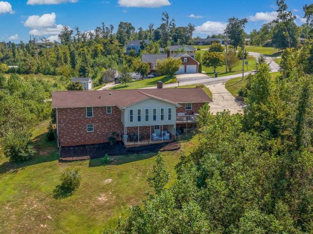 House for sale in Dalton, Seneca