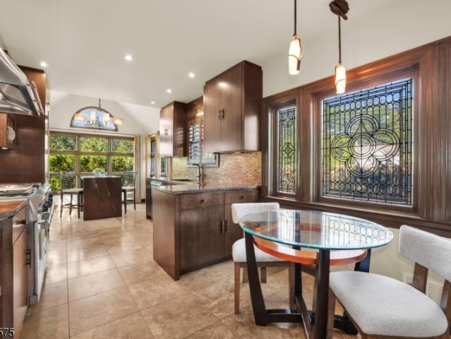 House for sale in Cedar Grove, New Jersey