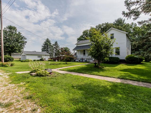 House for sale in Bureau, Illinois