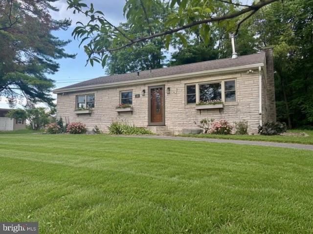 House for sale in Cumberland, Pennsylvania