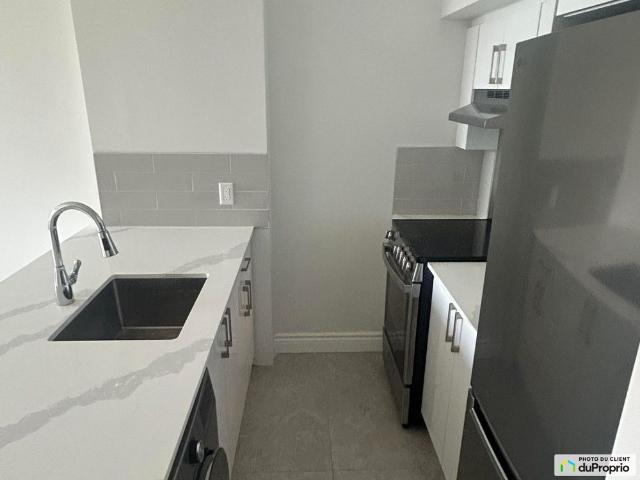 Apartment for rent in Westmount, Montréal (région administrative)