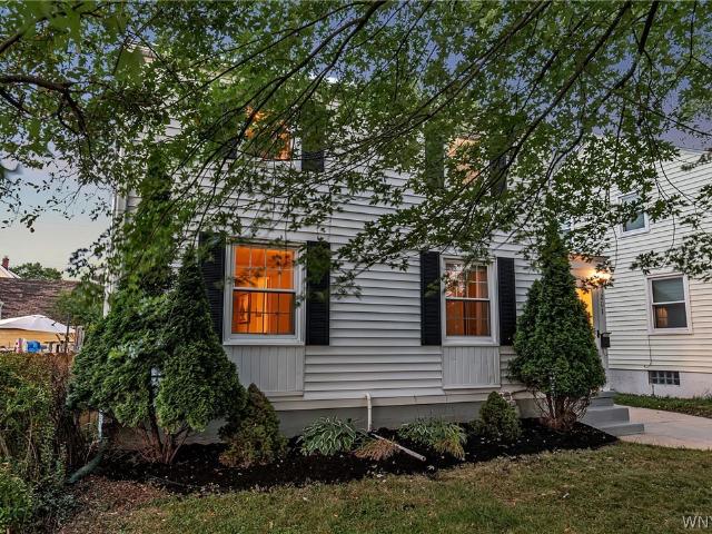 House for sale in Tonawanda, New York