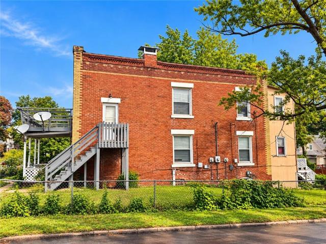 House for sale in Boston Place, Kansas City