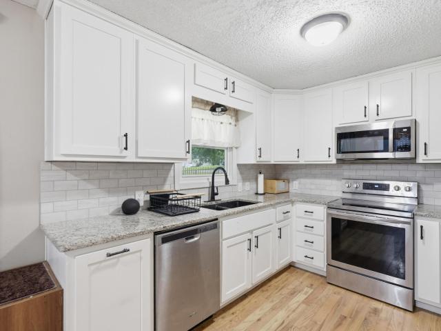 House for sale in Diamond, Missouri